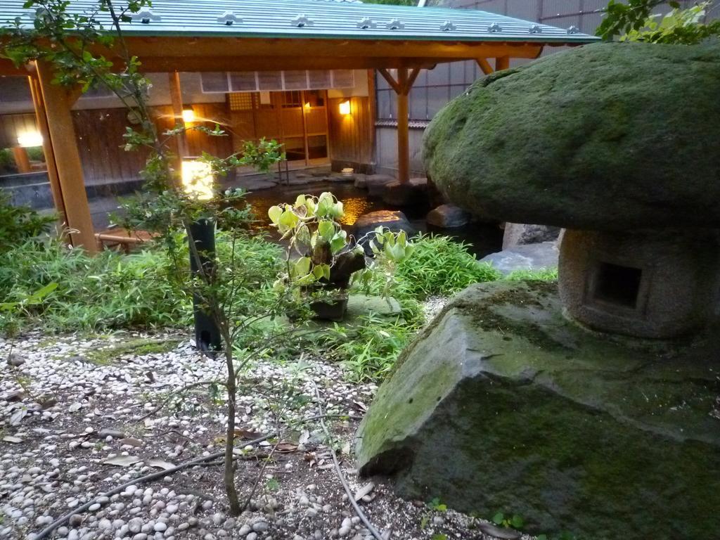 Yudanaka Tawaraya Ryokan Yamanouchi  Dış mekan fotoğraf